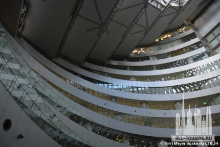 acros-fukuoka-prefectural-international-hall_terri-meyer-boake10