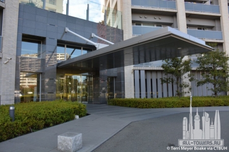 island-tower-sky-club-tower-a_terri-meyer-boake7