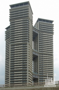 Island_tower_sky_club_2010