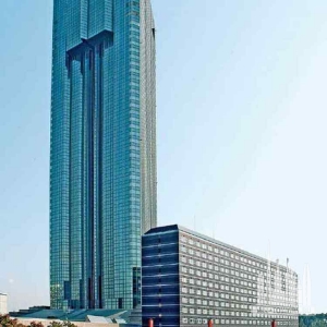 lj0000417_56e2819314f1b_main