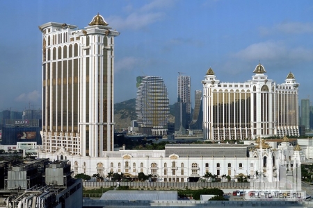 crowntreehotel_to-context_(public_domain)