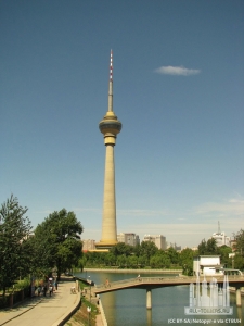 centralradiotower_ext-overall_(cc)netopyr-e