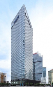 taipingfinancialtower_ext_overall_streetlevel_(c)nacasa_and_partners_inc