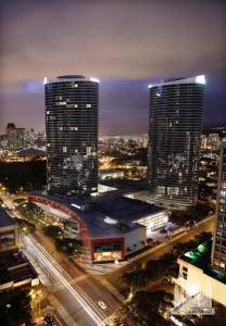 2015-06-09-16-11-53_moanapacific-complex_ext_night_(c)architects_hawaii