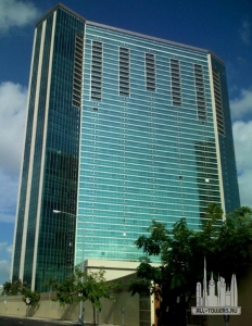 olani_ext-side_(cc-by-nc-nd)ryanozawa