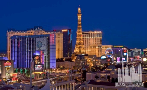 las-vegas-eiffel-tower-strip