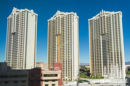 The_Signature_at_MGM_Grand,_Las_Vegas