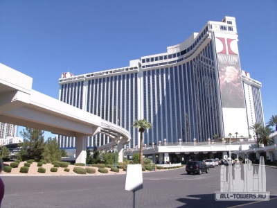 1200px-Las_Vegas_Hilton_Hotel