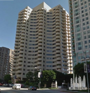 Ten-FIve-Sixty-Condominium-10560-Wilshire-Blvd