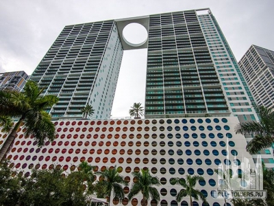ea_cat_500_brickell_314205370