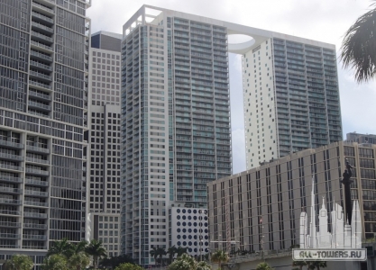 500brickelltower_ext1_(c)annirao