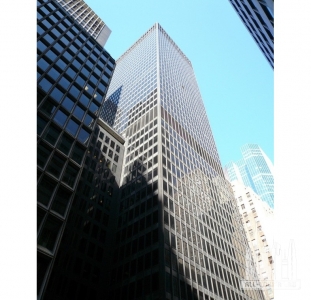 bankerstrustwestannex_ext-lookingupcorner_(c)nathaniel__lindsey