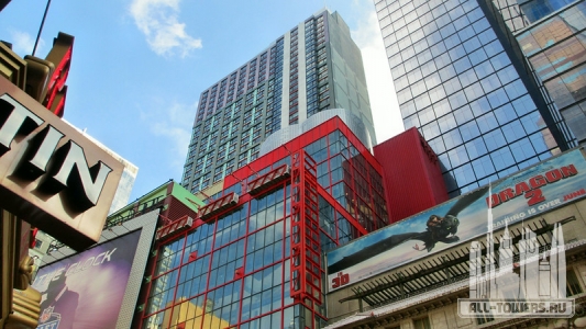 004 Hilton Times Square Hotel-L