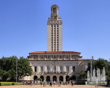 University_of_texas_at_austin_main_building_2014
