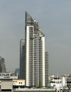 hyde-sukhumvit-11_rod-abid1