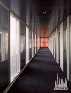 HotelMe_Int-Hall2_(c)AndreMorin