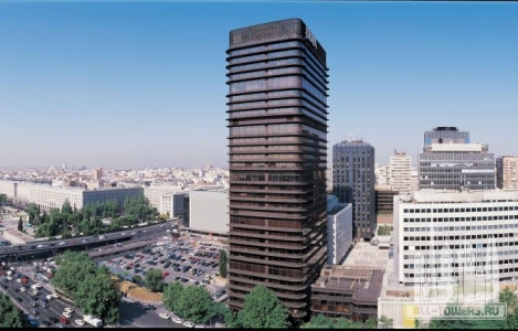 th_3b651670e2f30f81201e5ad0e93774b3_Castellana-2