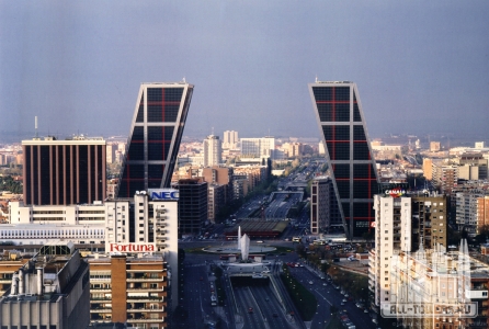 PuertadeEuropa_Ext-Overall_(c)LERA_0