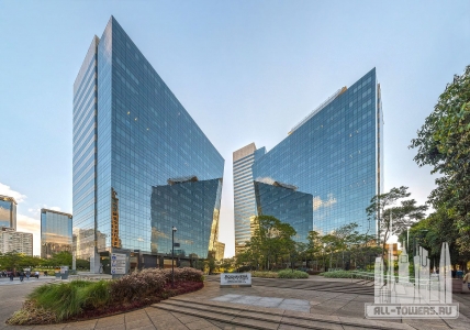 Rochaverá_Corporate_Towers,_São_Paulo,_Brazil