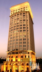 18a34a_056386736bae43b98bbbb00b7fcb75bd