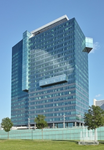 saturntower_ext-full-2_(cc__by-sa)robert__f__tobler_5447