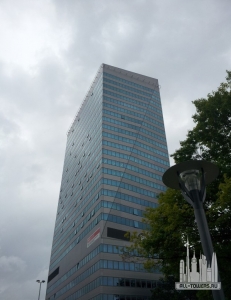 finanzamt-tower_raoul-barbu2