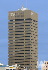 university-of-technology-building_roberto-portolese2