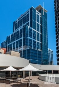 woodside-plaza_roberto-portolese14