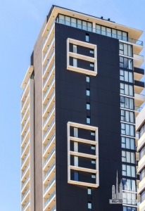 escen-on-church_roberto-portolese7