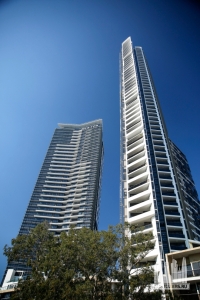 Meriton_Parramatta_(330_Church_St_Parramatta)_2