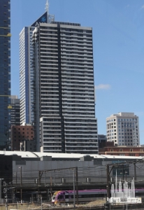 neo-200-on-spencer_joost-kuckartz1