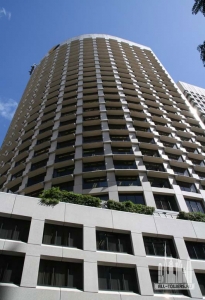 commonwealth_viewup_aw