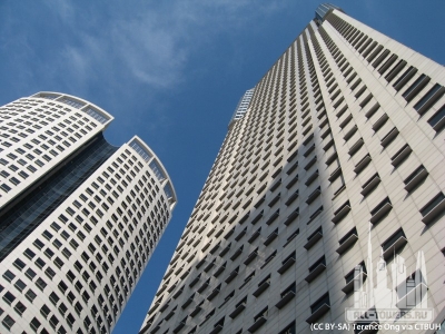 centennialtower_milleniatower_ext-lookingup_(cc__by-sa)terence__ong (1)