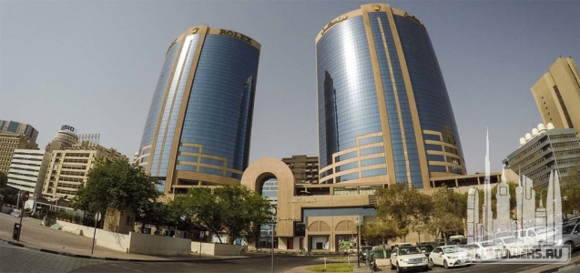 Twin-towers-dubai-furs-district-shopping-center-twin-tower-sc-1024x482