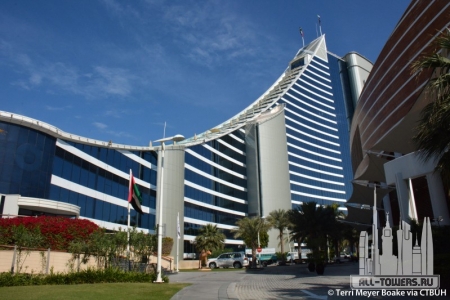 jumeirah-beach-hotel_terri-meyer-boake6