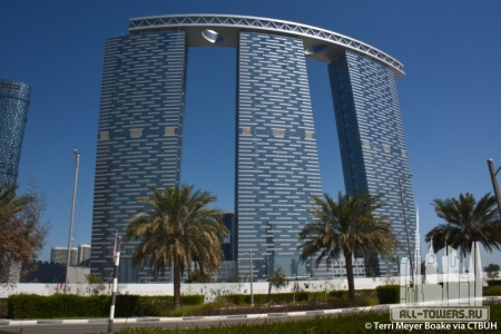 the-gate-residential-tower-3_terri-meyer-boake3