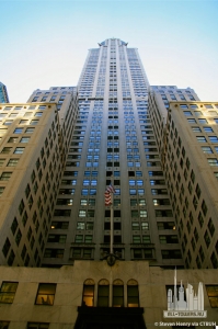 chryslerbuilding_ext-lookingup_(c)stevenhenry