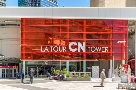 cn-tower_roberto-portolese1