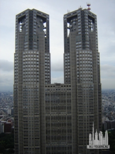 The-Tokyo-Metropolitan-Government-Building-03
